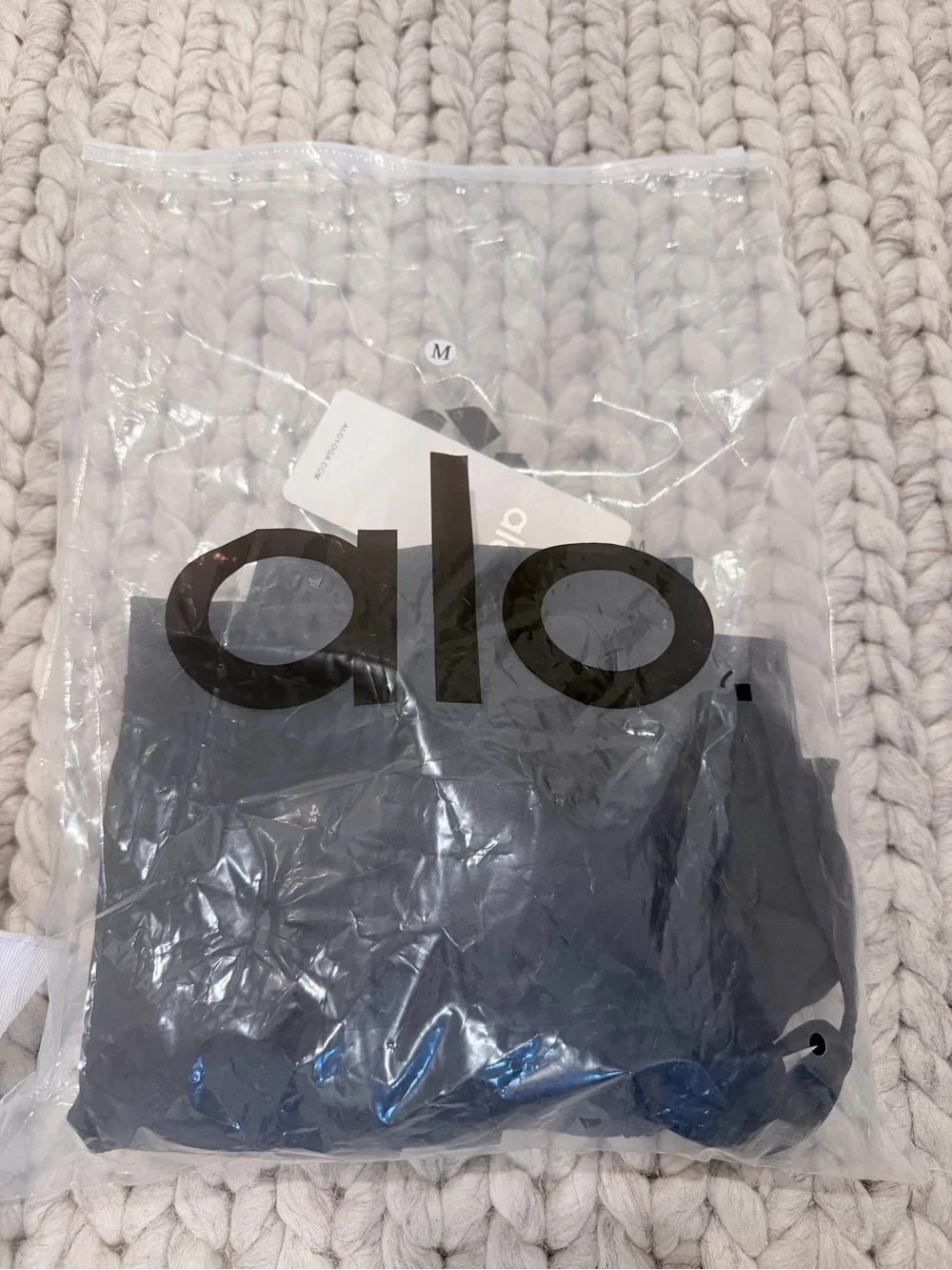 ALO Yoga Black Strappy Cropped Sports Bra with Matching Black Leggings